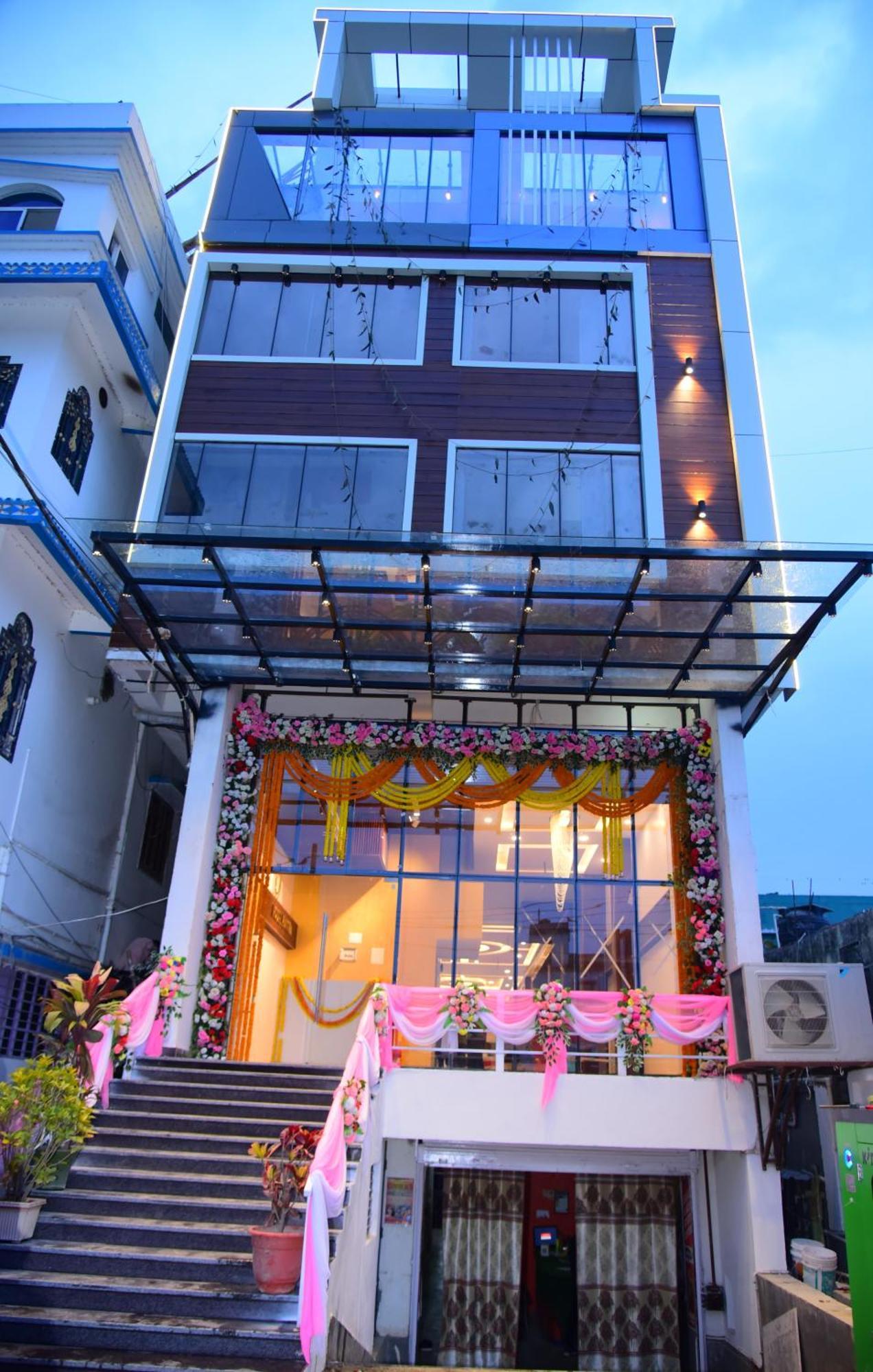Hotel Pavitra Purnia Dış mekan fotoğraf