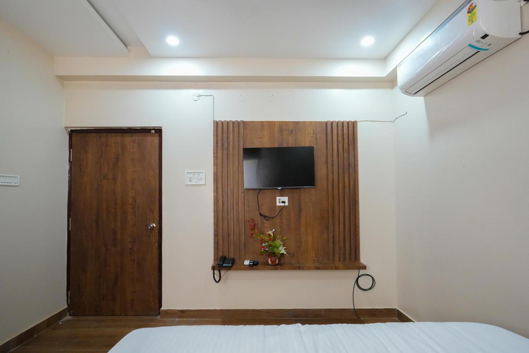 Hotel Pavitra Purnia Dış mekan fotoğraf